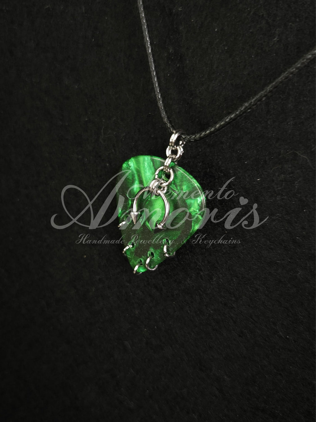 Plectrum Necklace 'Pierced x5' in green, silver