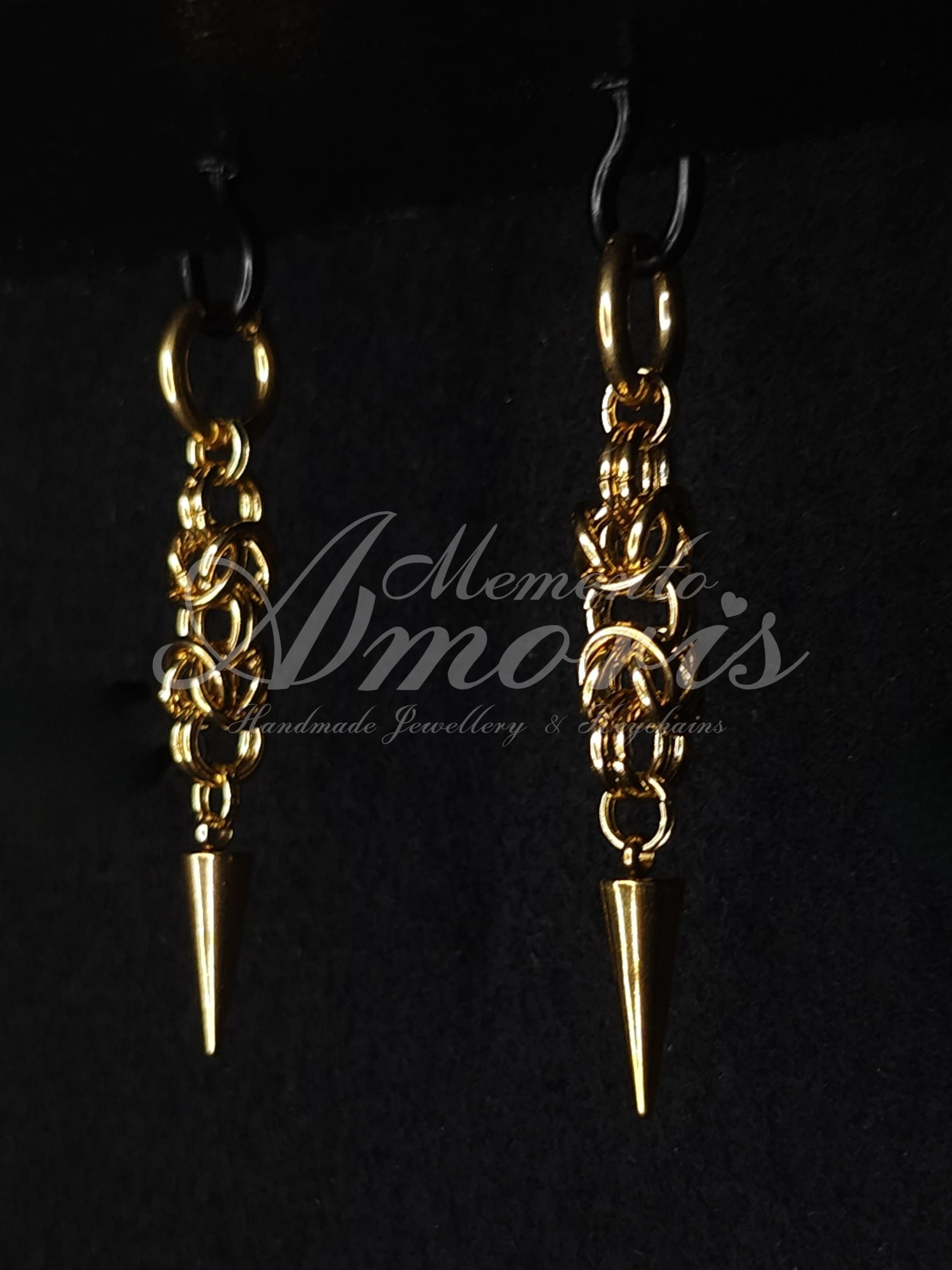 Knotted Spike Earrings in gold
