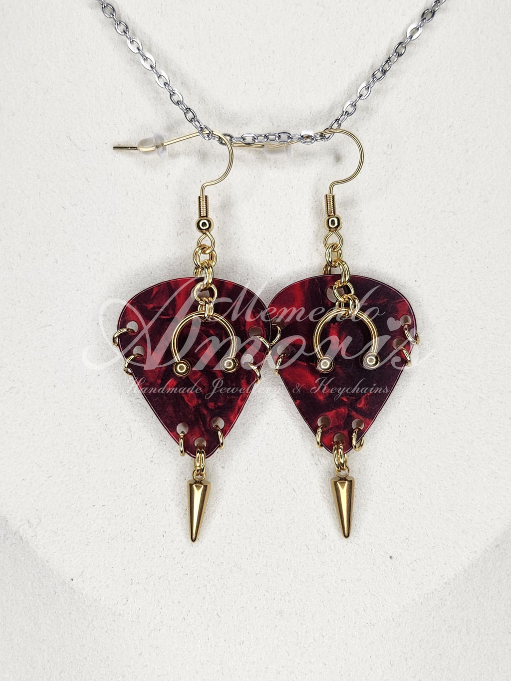 Plectrum Earrings 'Pierced and spiked' in red, gold