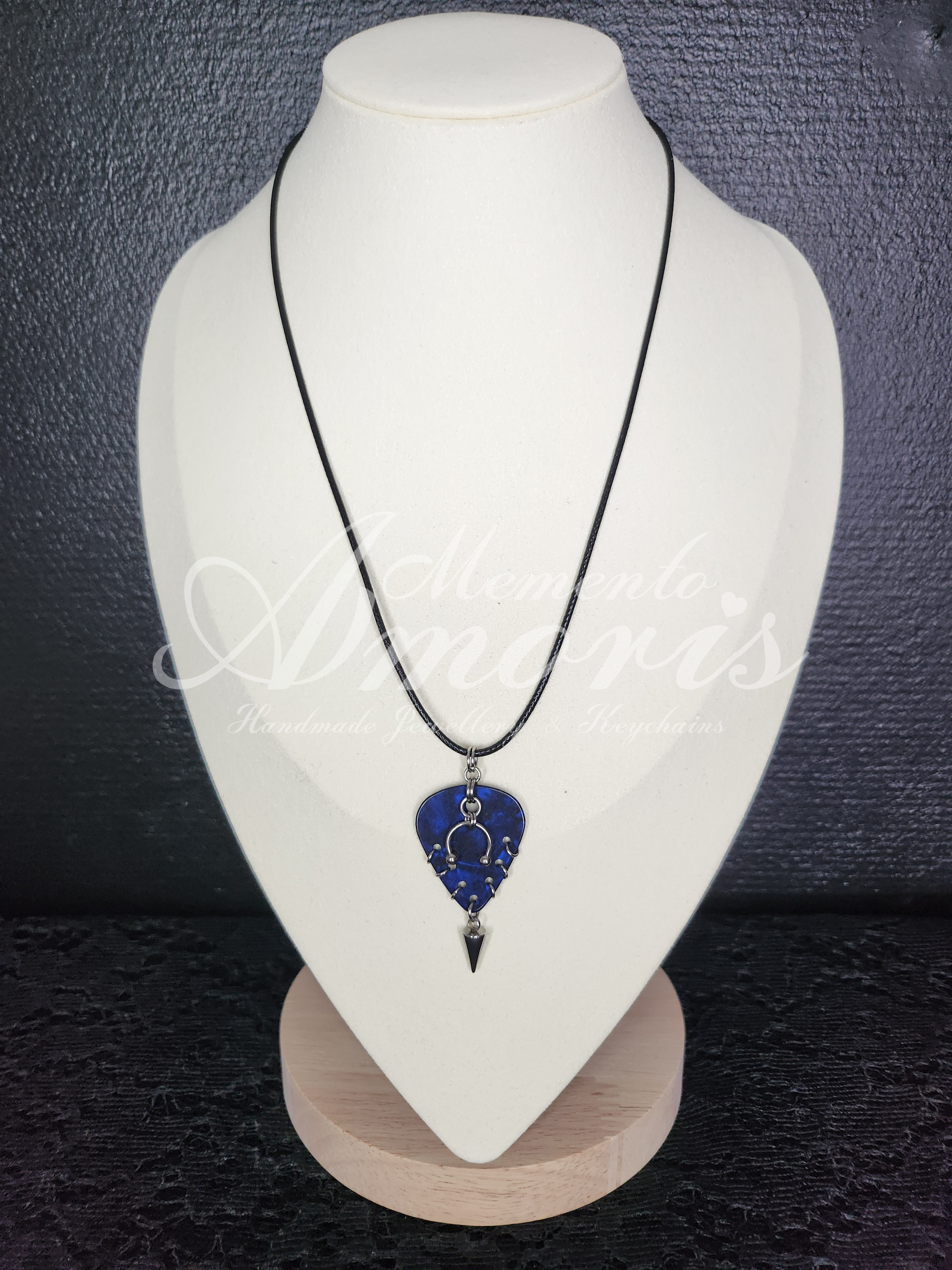 Plectrum Necklace 'Pierced and spiked' in dark blue, silver