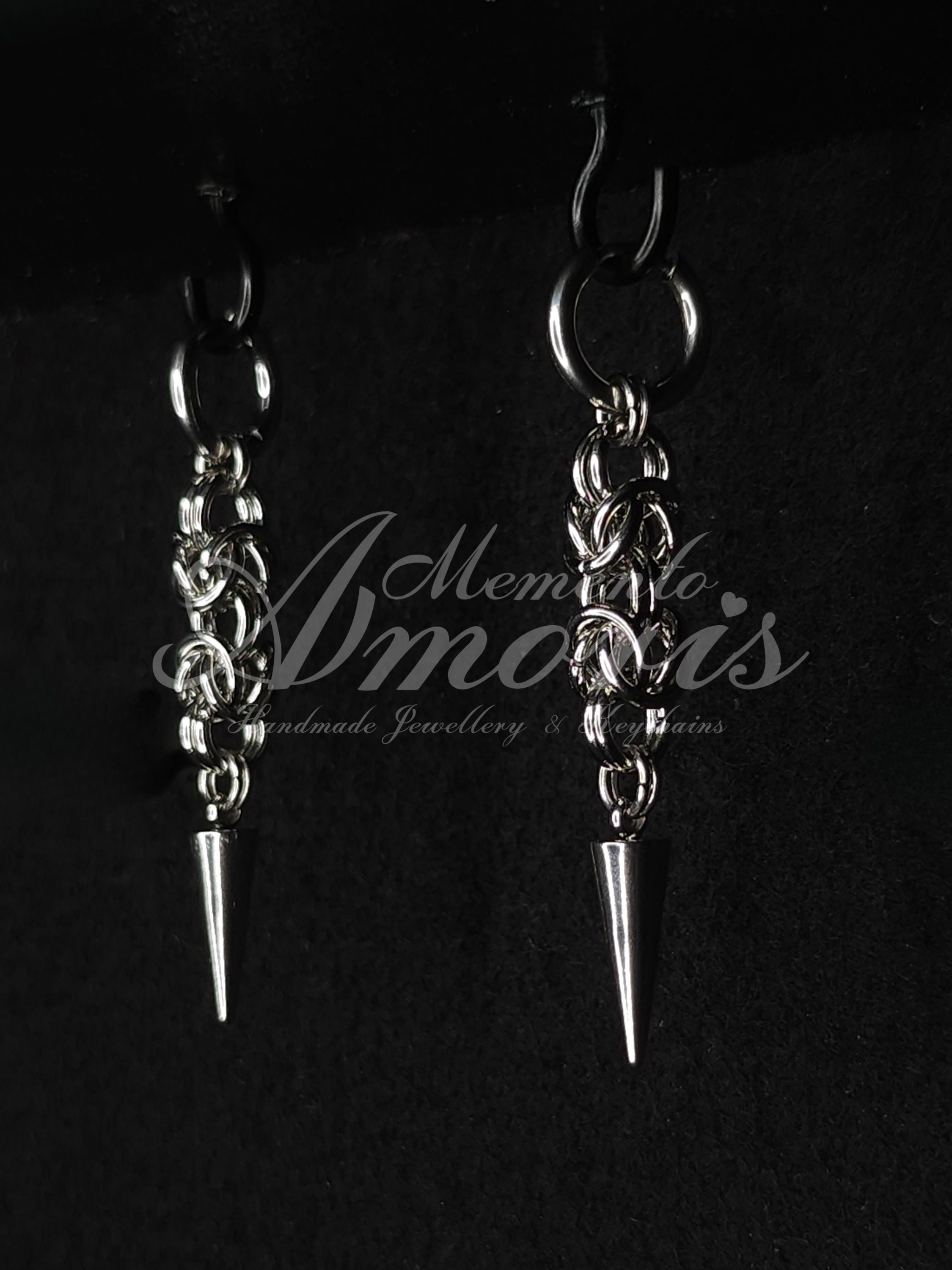 Knotted Spike Earrings in silver
