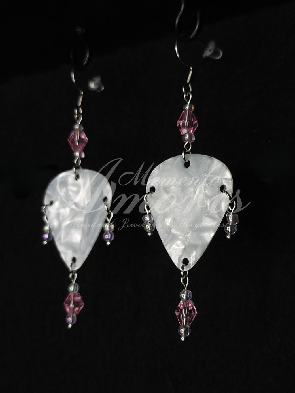 Plectrum Earrings 'Coquette' in white, silver