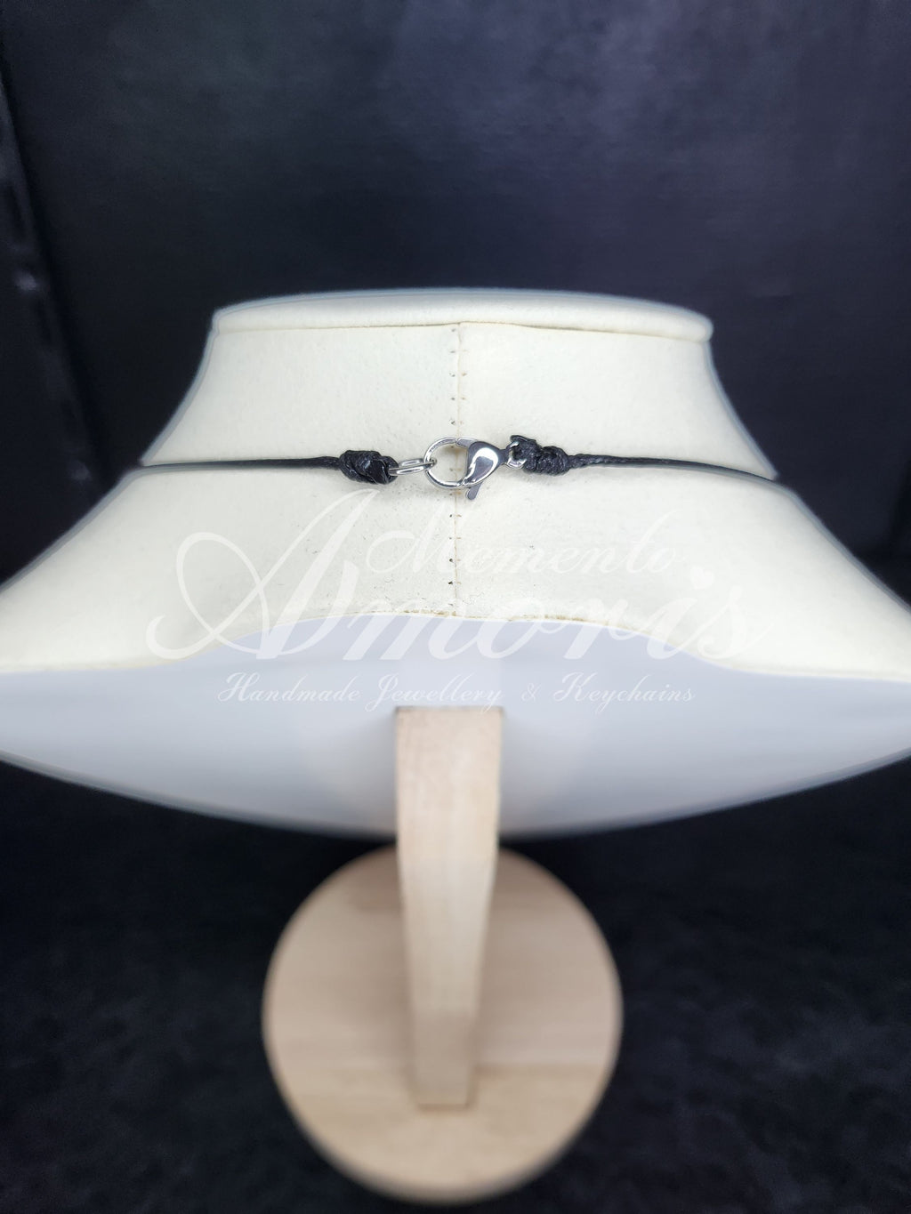 Plectrum Necklace 'Pierced and spiked' in white, silver