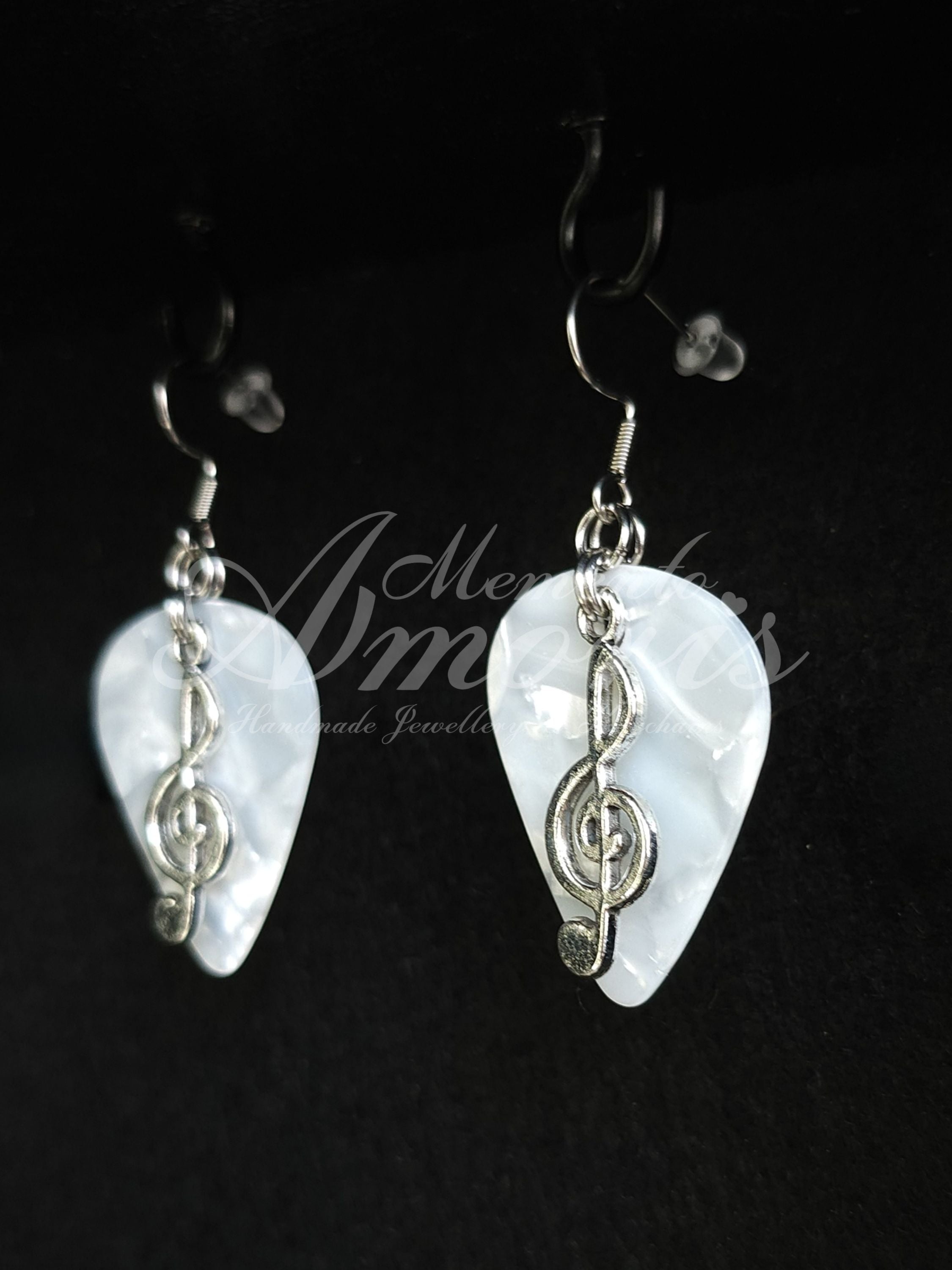 Plectrum Earrings 'Music Clef' in white, silver