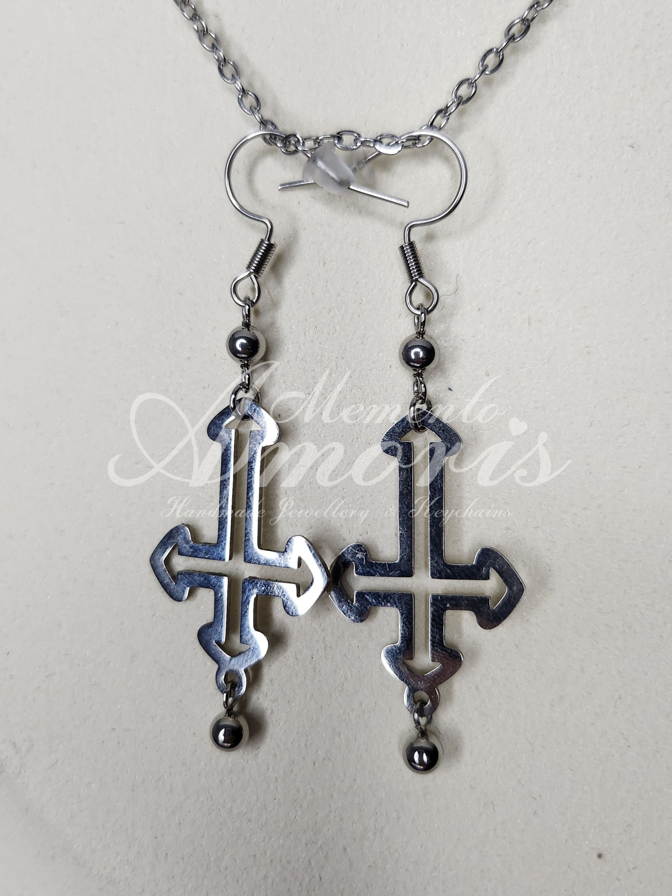 Crux Inversa Earrings in silver