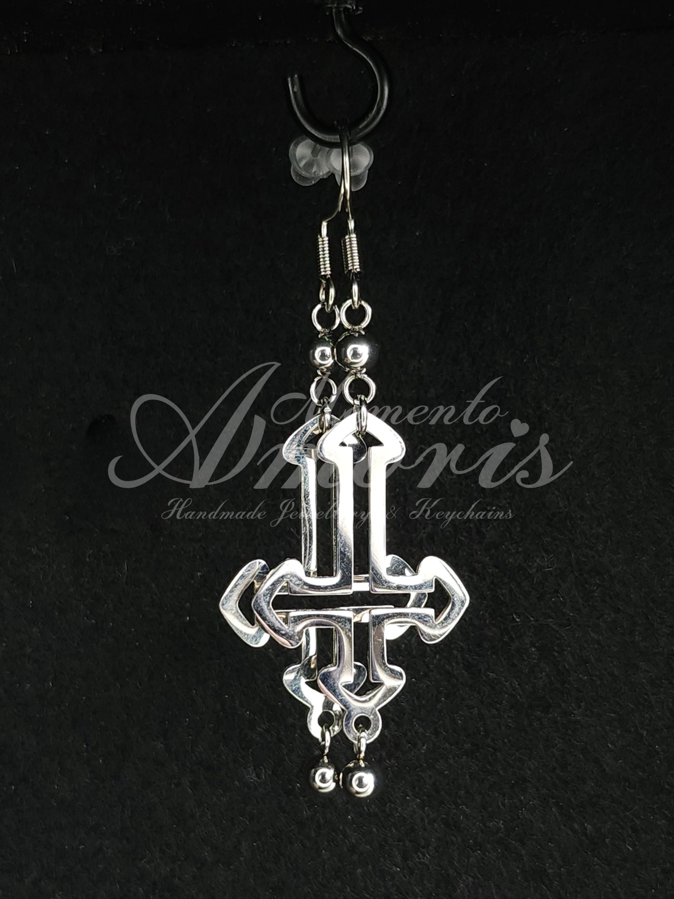 Crux Inversa Earrings in silver