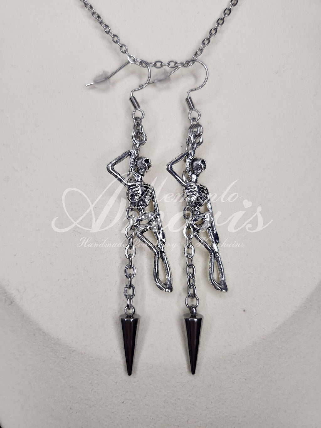 Spiked Hangman Earrings in silver