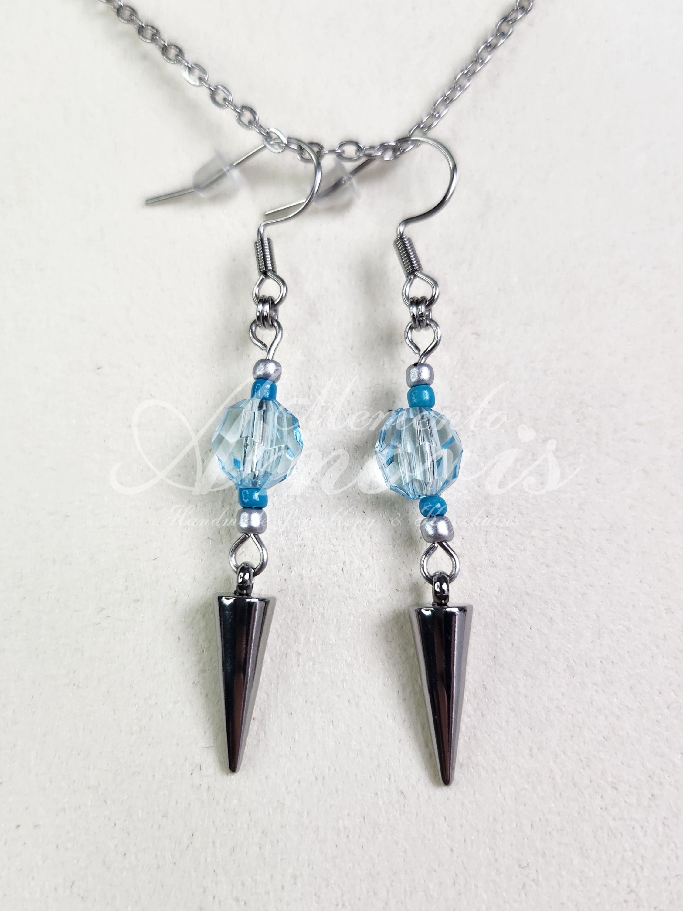 Punky Princess Earrings in silver, blue